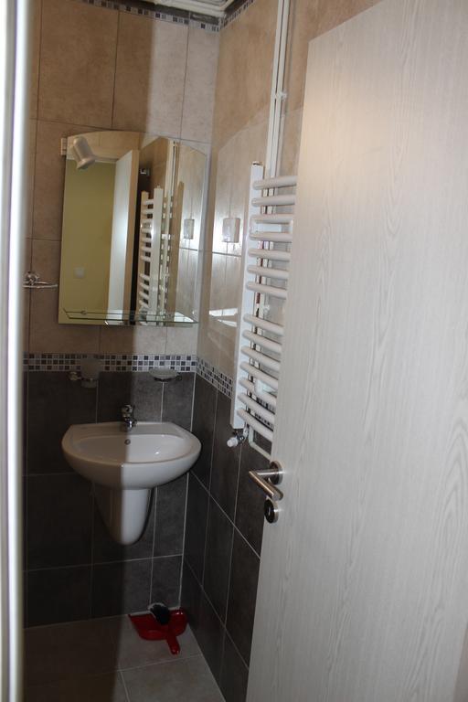 Radovic Apartments Budva Quarto foto